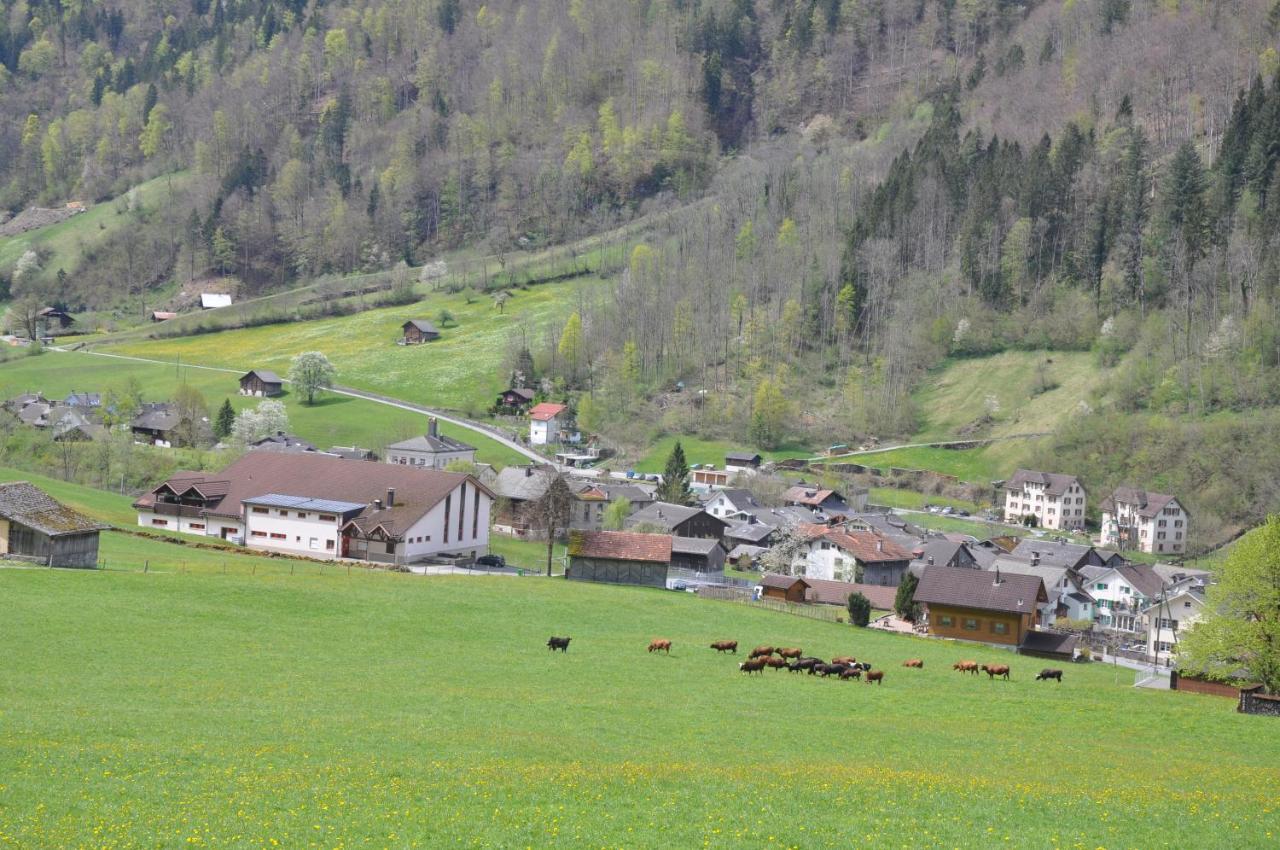 Ferienwohnungen Alter Raaben Rüti Exterior foto