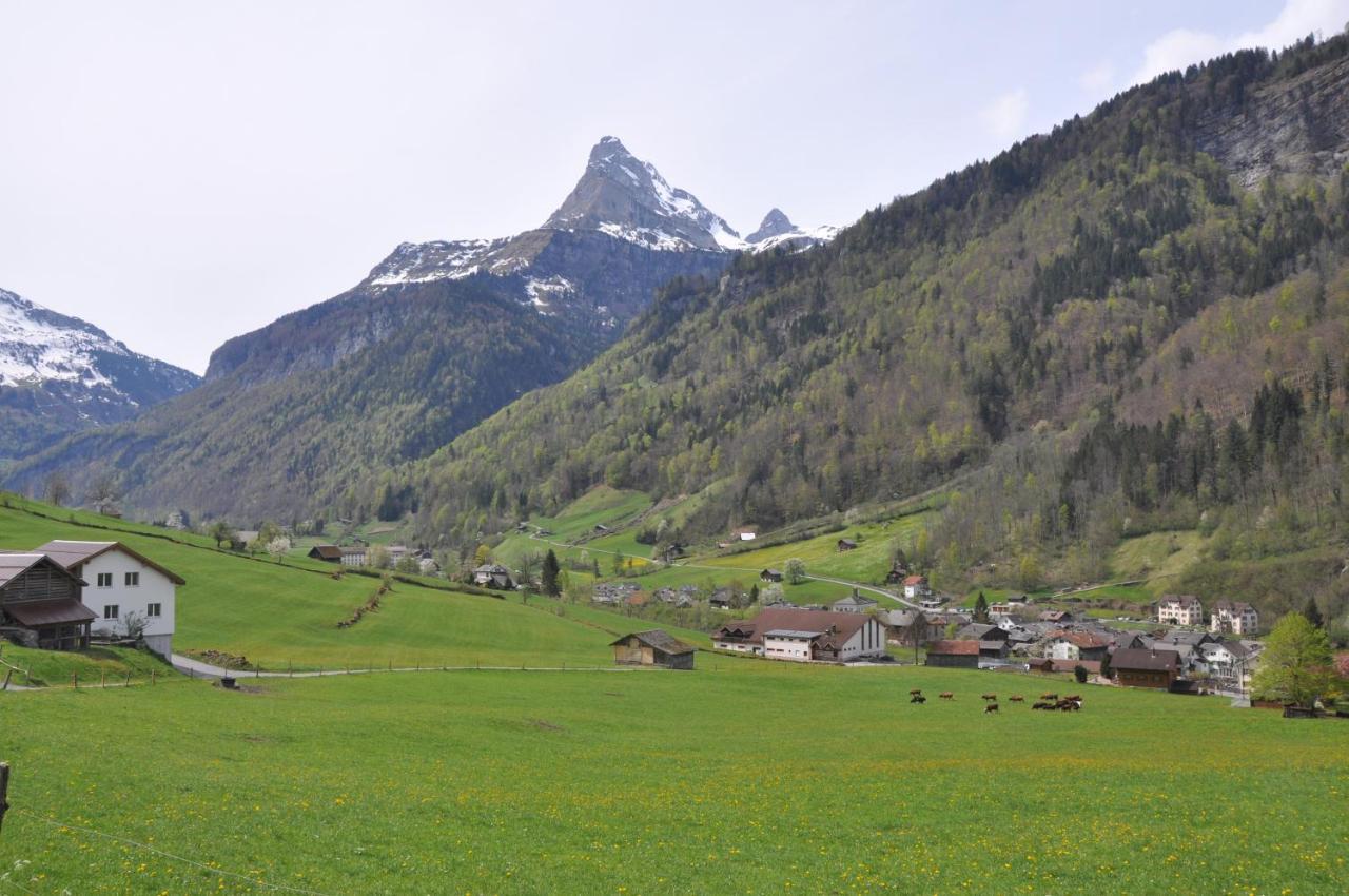 Ferienwohnungen Alter Raaben Rüti Exterior foto