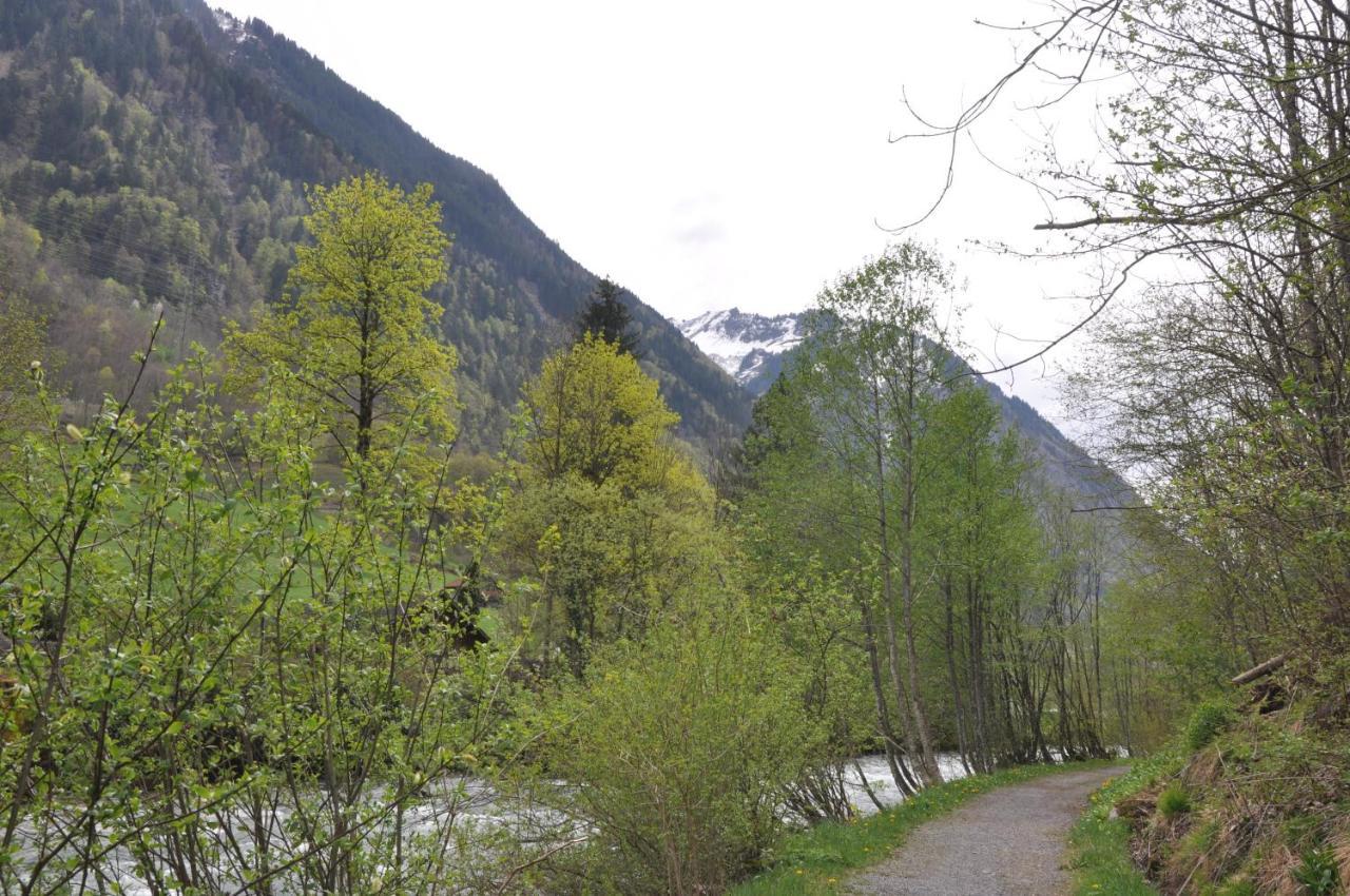 Ferienwohnungen Alter Raaben Rüti Exterior foto